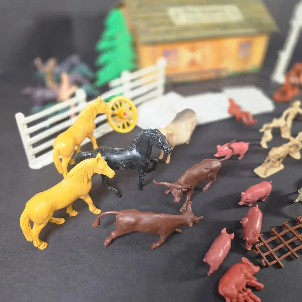 Louis Marx & Co this playset